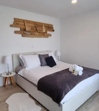 Apartment Sunset Hvar Town